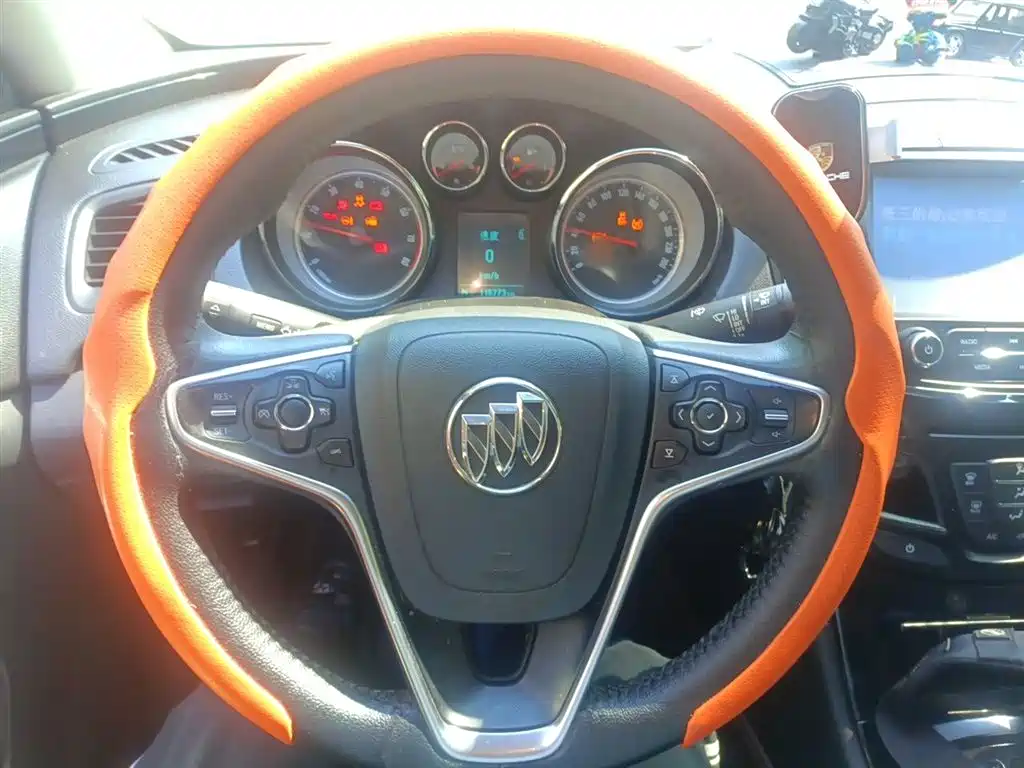 Buick Regal 2015 1.6T Leading Tech Edition фото 3