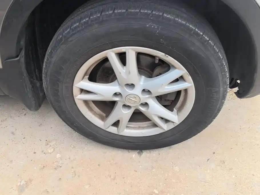 Nissan Qashqai 2011 2011 2.0XV Thunder CVT 2WD