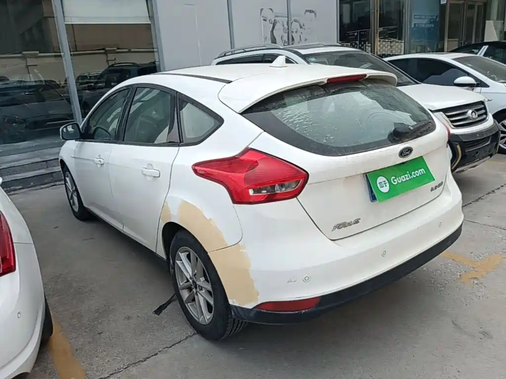 Фото 5 - Ford Focus