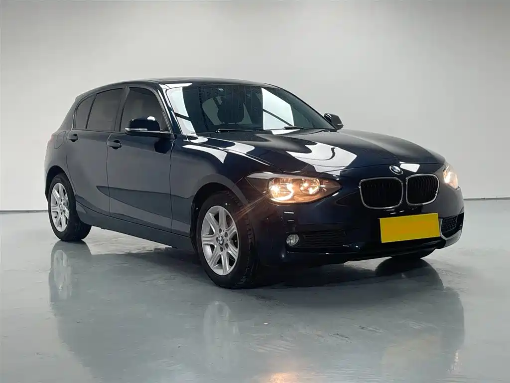 BMW 1 Series (Import) 2013 Facelift 116i Leading Model фото 3