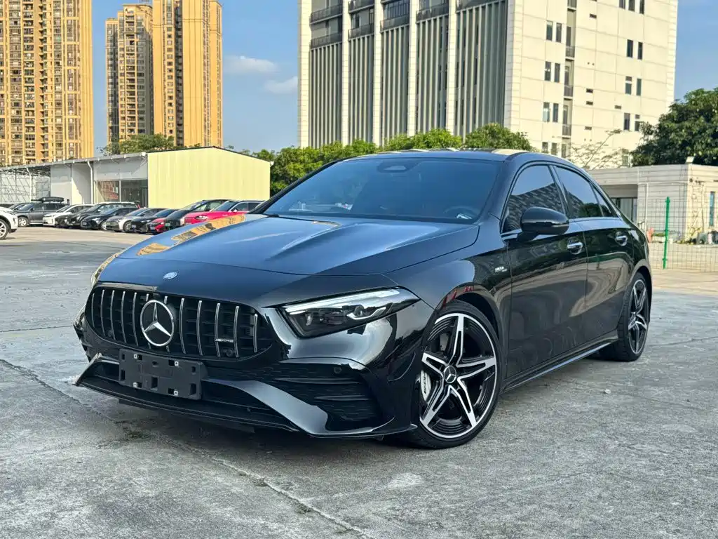 Mercedes-Benz A-Class AMG (Import) 2025 2025 Model Year Facelift AMG A 35 4MATIC