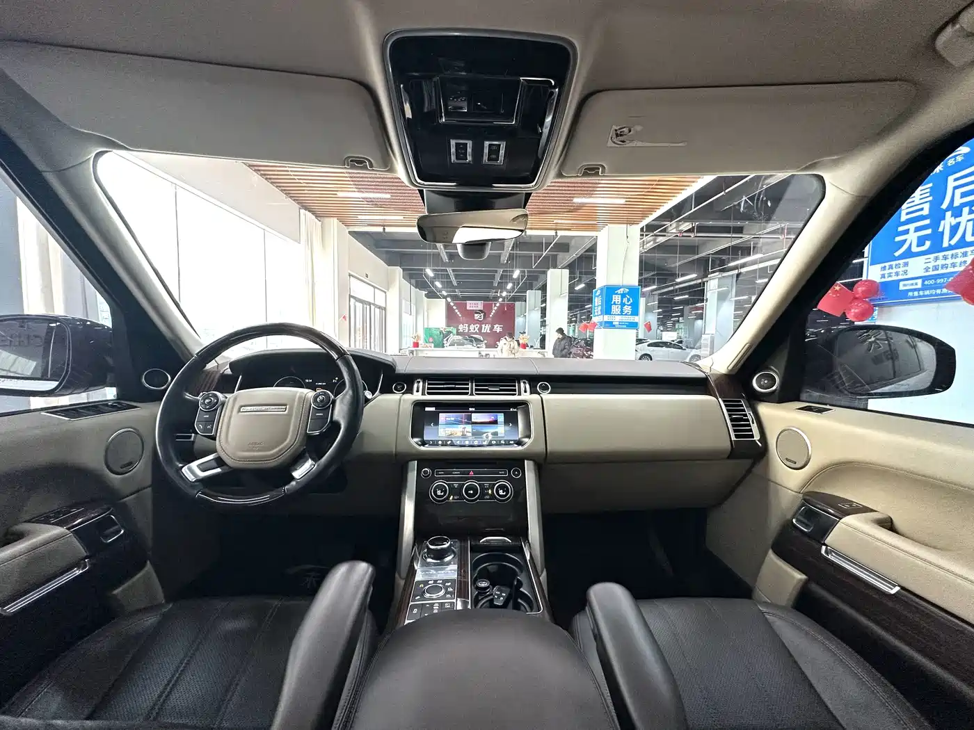 Land Rover Range Rover 2017 3.0 SC V6 Vogue LWB (Long Wheelbase) фото 10