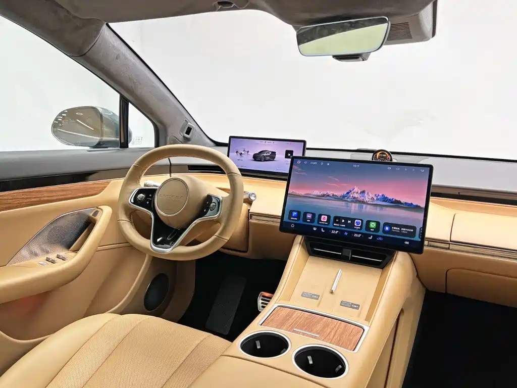 Zhijie Luxeed R7 2025 2024 Pure Electric 736km Ultra