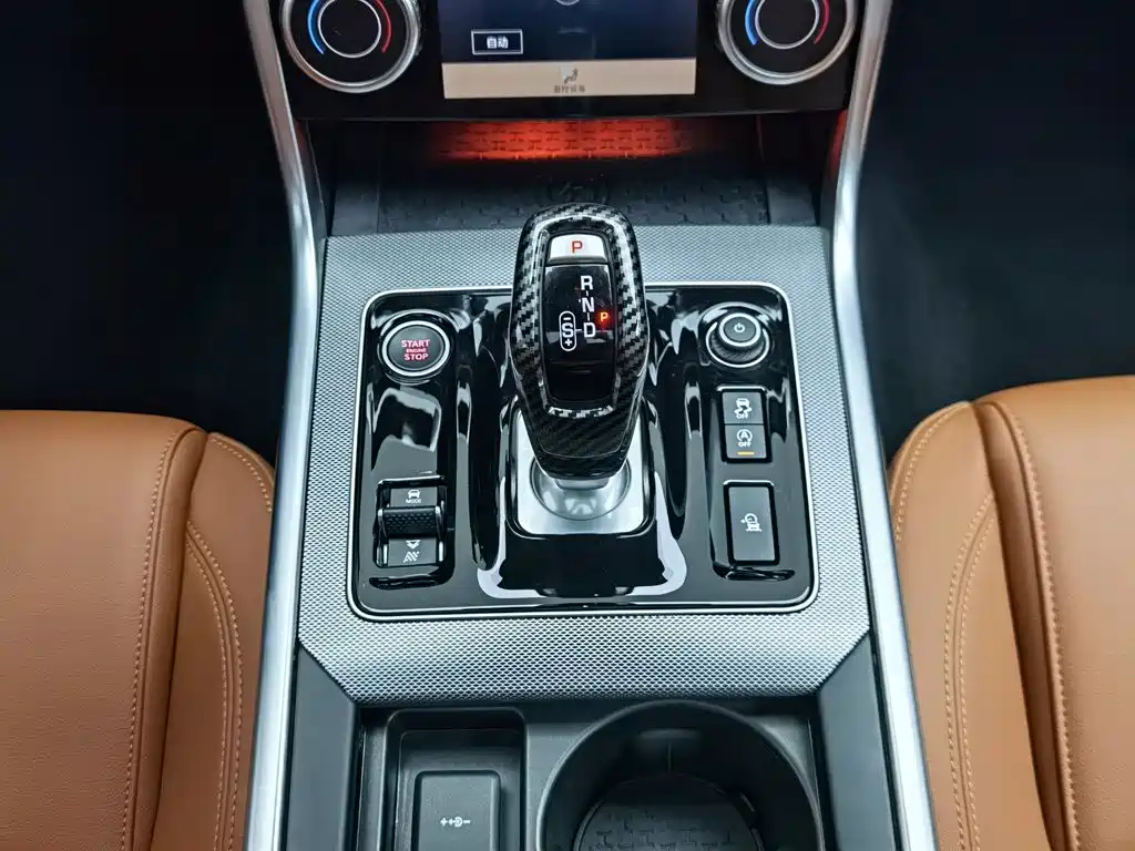 Jaguar XEL 2025 2025 2.0T 250PS R-DYNAMIC 90th Anniversary Edition