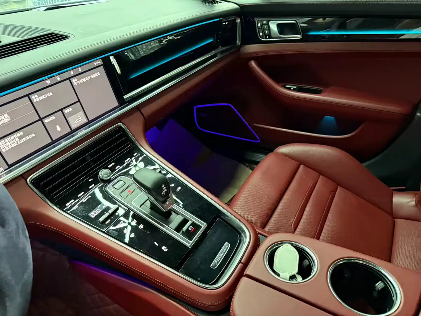 Porsche Panamera 2019 Panamera 2.9T фото 9