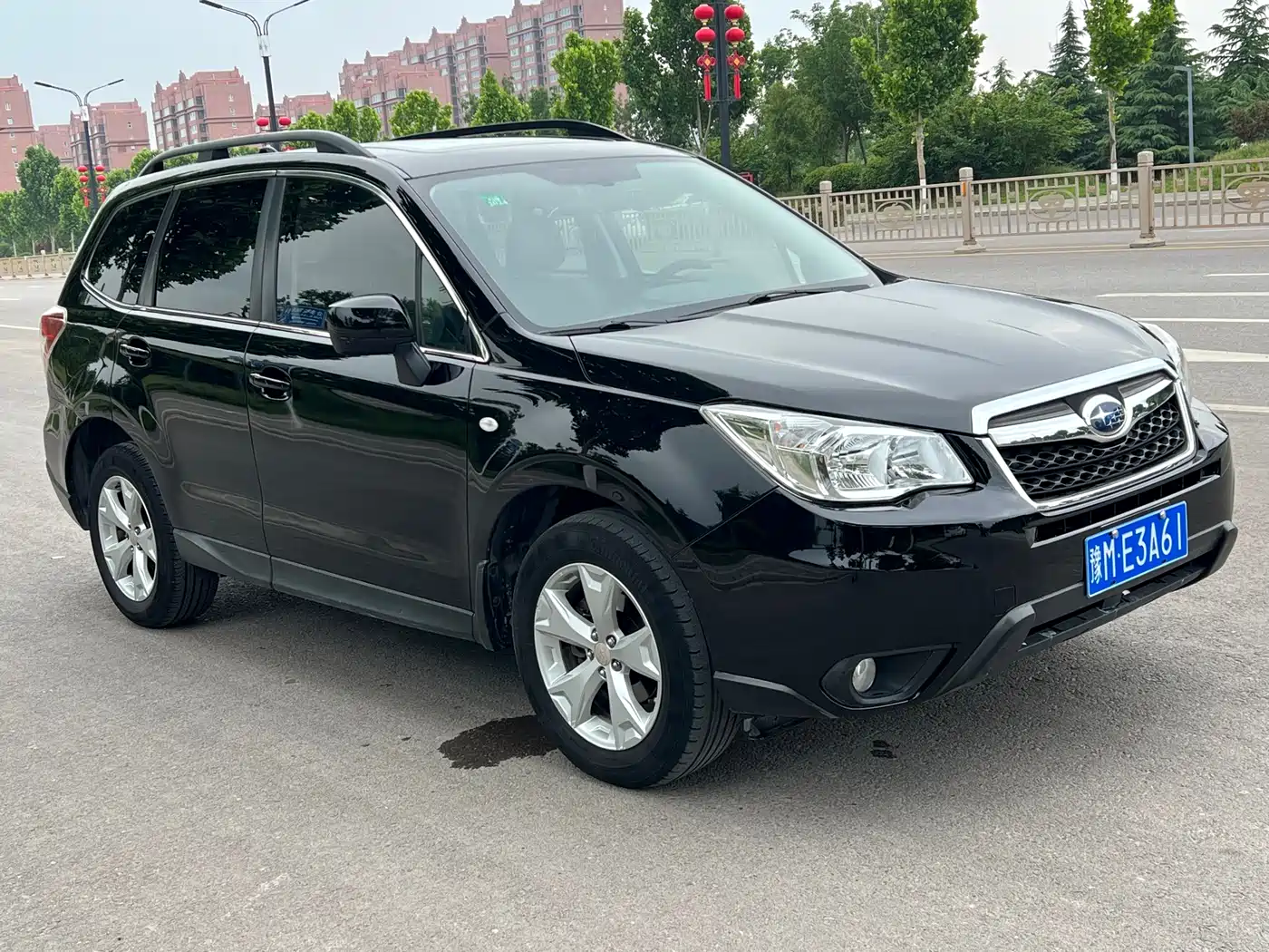 Subaru Forester 2014 2.0i Automatic Luxury Edition фото 2