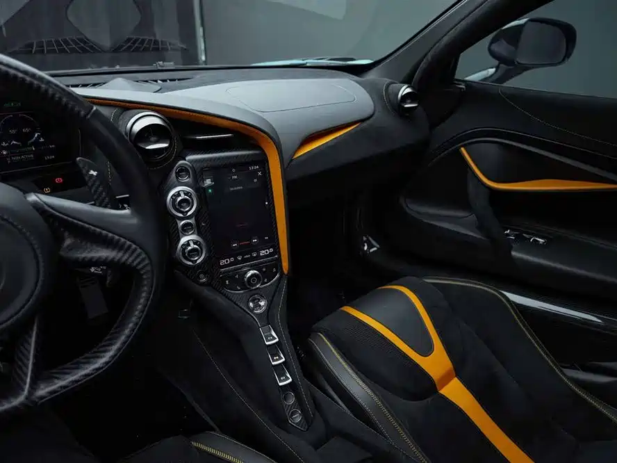 McLaren 720S 2019 4.0T Coupe фото 26