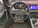 Фото 11 - Geely Coolray