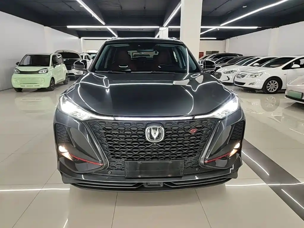 Фото 3 - Changan CS75 PLUS