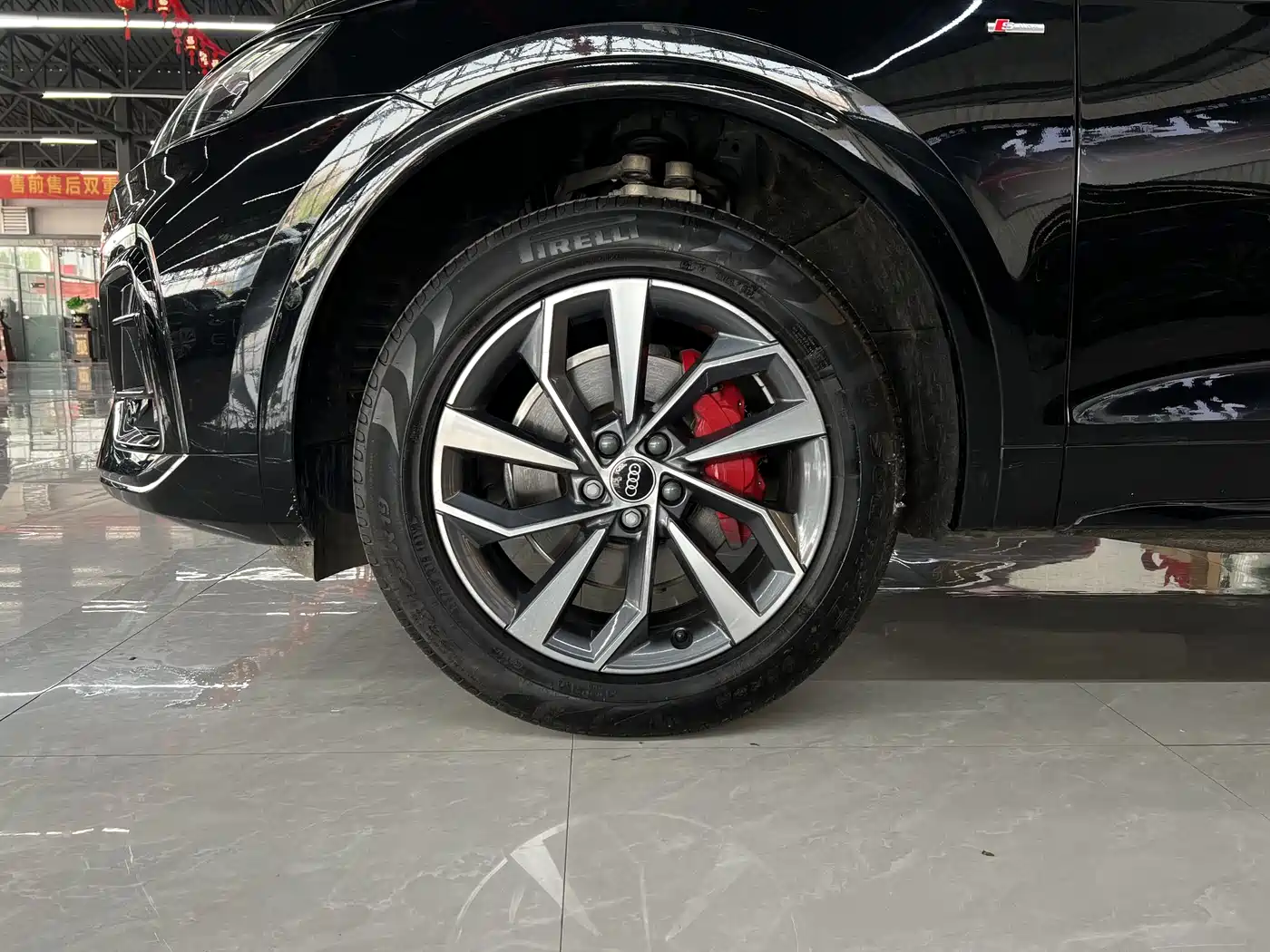 Audi Q5L 2024 Model 40 TFSI Luxury Dynamic фото 18