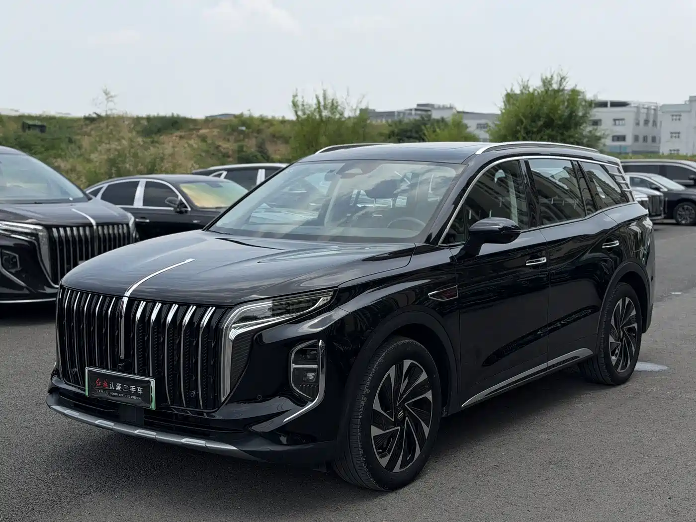 Hongqi Hongqi HS7 PHEV 2024 2.0T PHEV 4WD Flagship Edition 6-seater