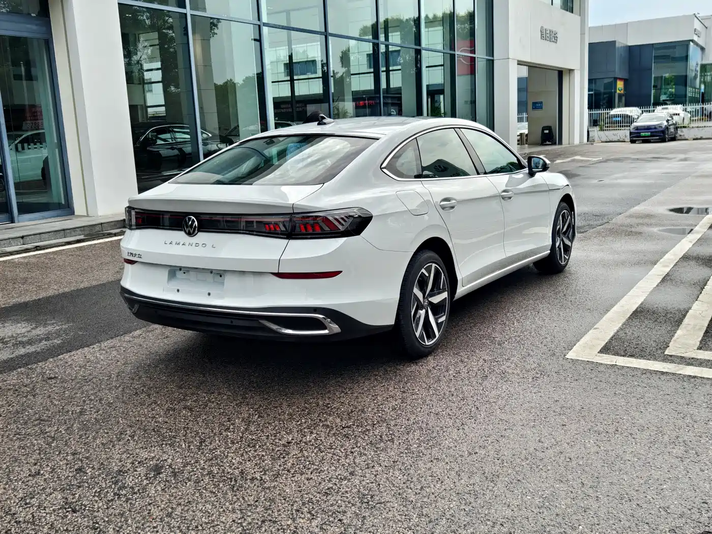 Volkswagen Lamando 2026 2025 Model Year Lamando L 280TSI DSG Cool & Spicy PLUS Edition