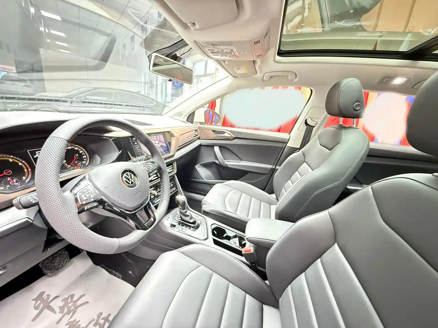 Volkswagen Tharu, миниатюра 9