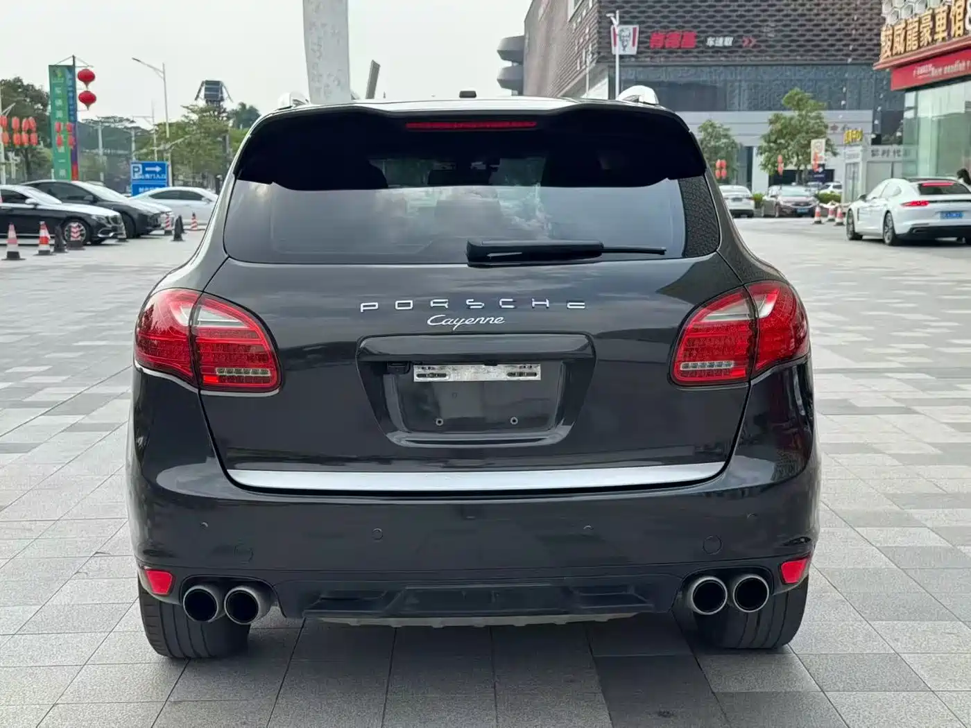 Porsche Cayenne фото 8