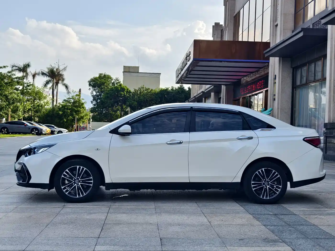 Venucia D60EV 2022 2022 Standard Range Comfort Edition