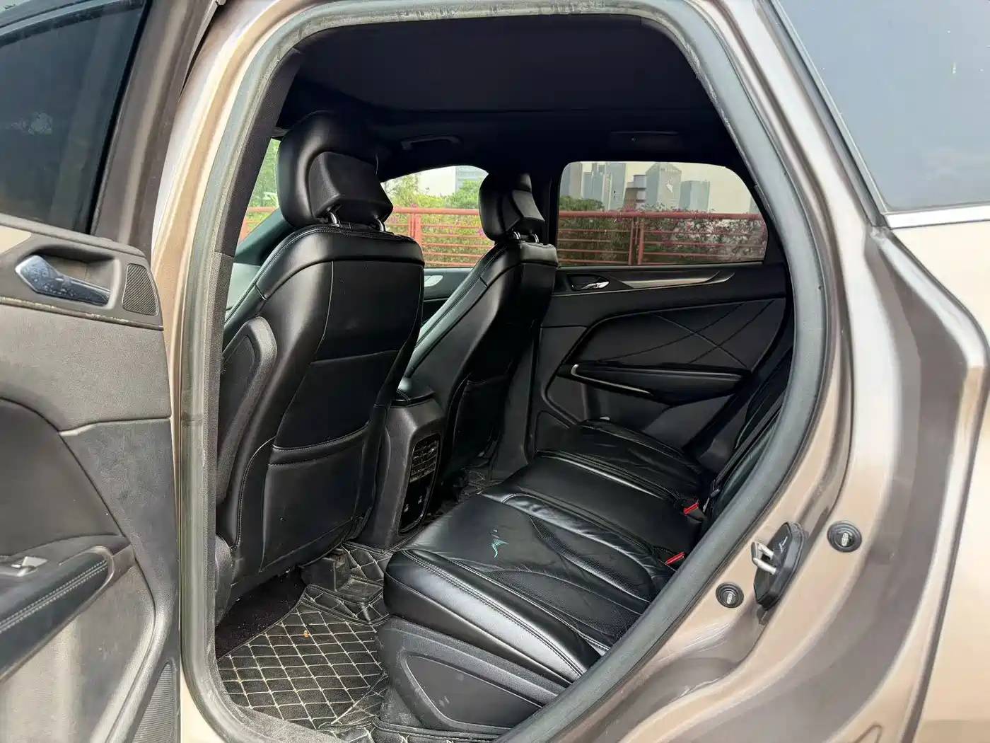 LINCOLN MKC