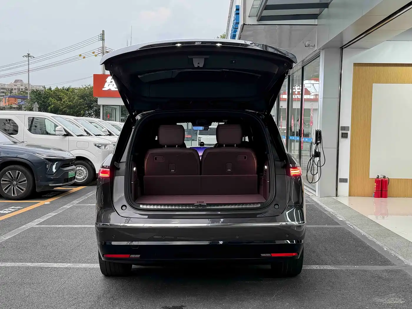 NIO ES8 2025 2025 Base Model