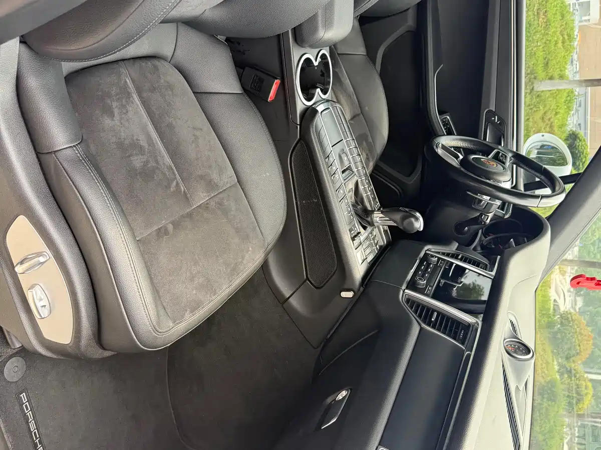 Porsche Macan 2017 Macan 2.0T фото 6