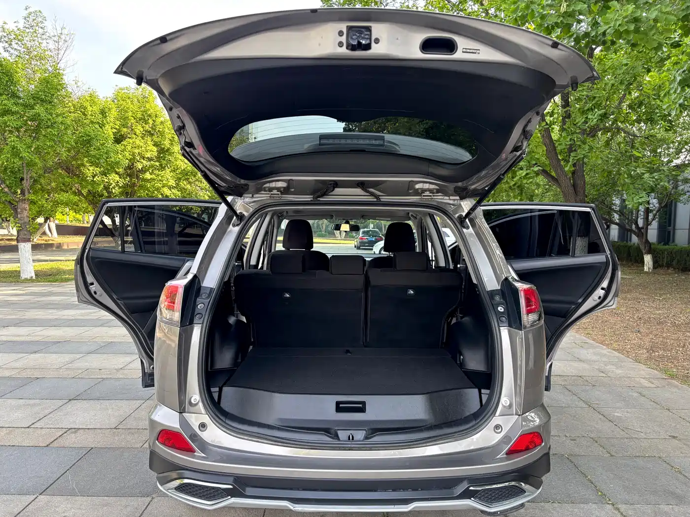 Toyota RAV4 Rongfang 2019 2.0L CVT 2WD Urban Edition China VI фото 21