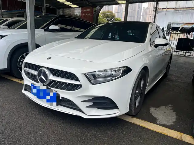 MERCEDES-BENZ A CLASS