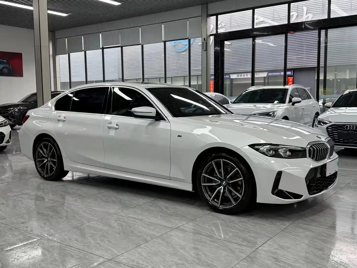 BMW 3-SERIES