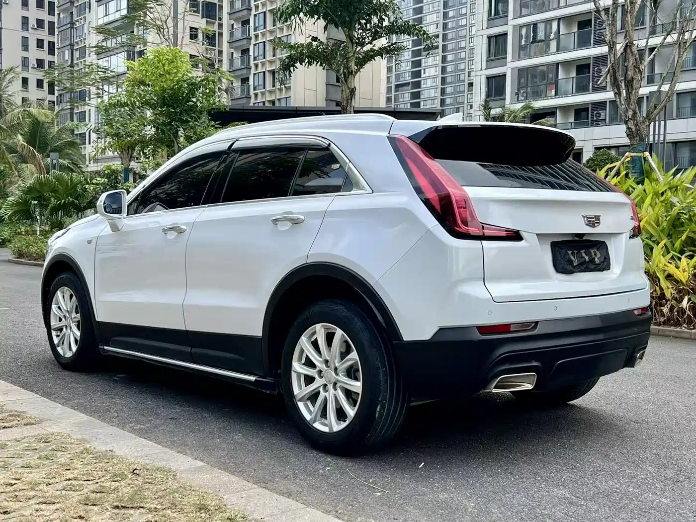 CADILLAC XT4