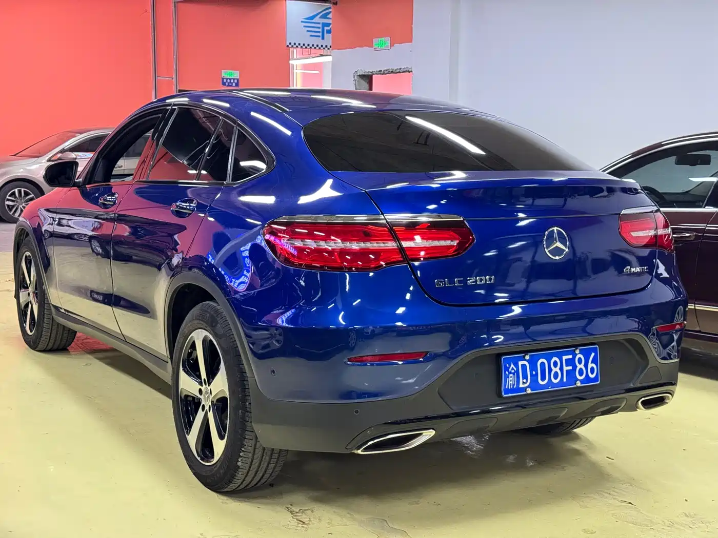Mercedes-Benz GLC Coupe 2017 GLC 200 4MATIC Coupe SUV фото 5