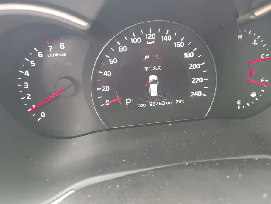 Kia Sorento 2014 2013 2.4L 7-seat Gasoline Luxury Edition