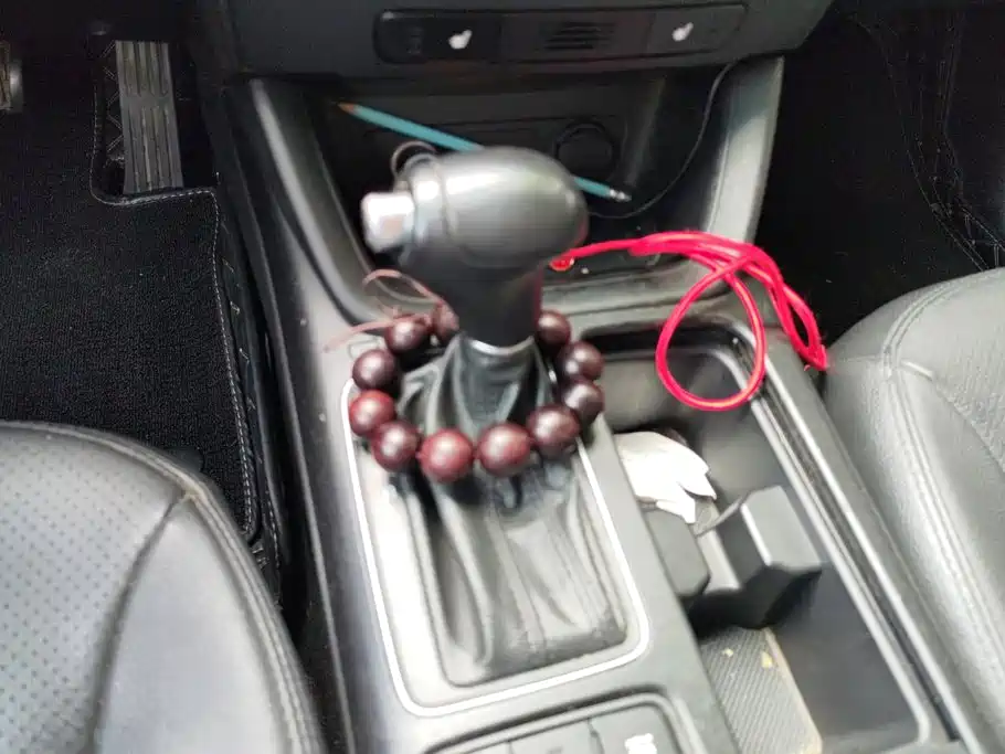 Kia Sorento 2014 2013 2.4L 7-seat Gasoline Luxury Edition