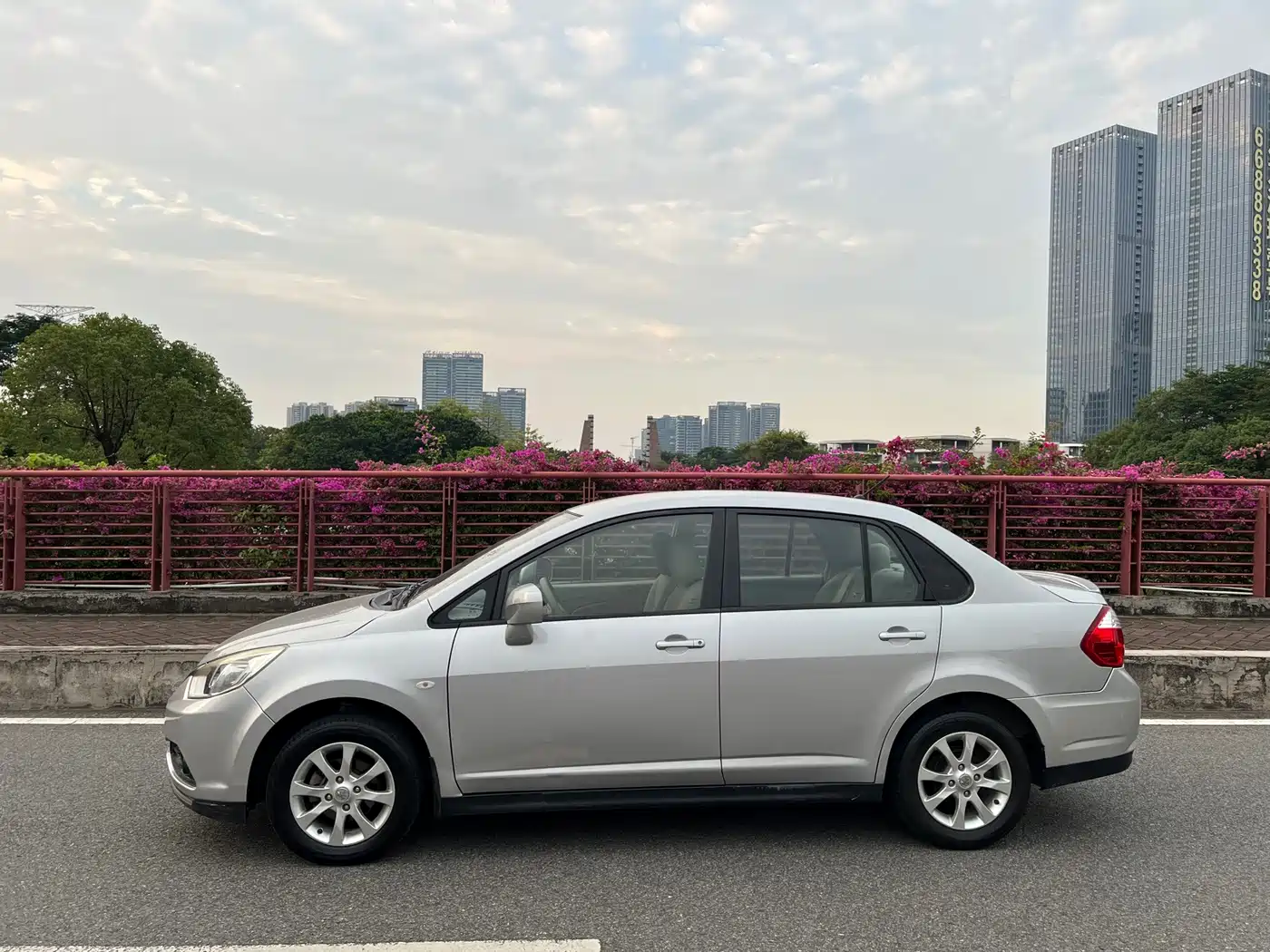 Venucia D50 2017 2016 Model 1.6L Manual Elite Edition