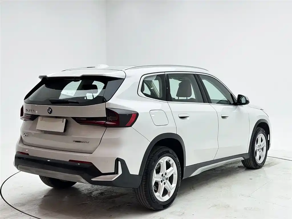 BMW X1 2023 sDrive20Li X Design Package фото 6