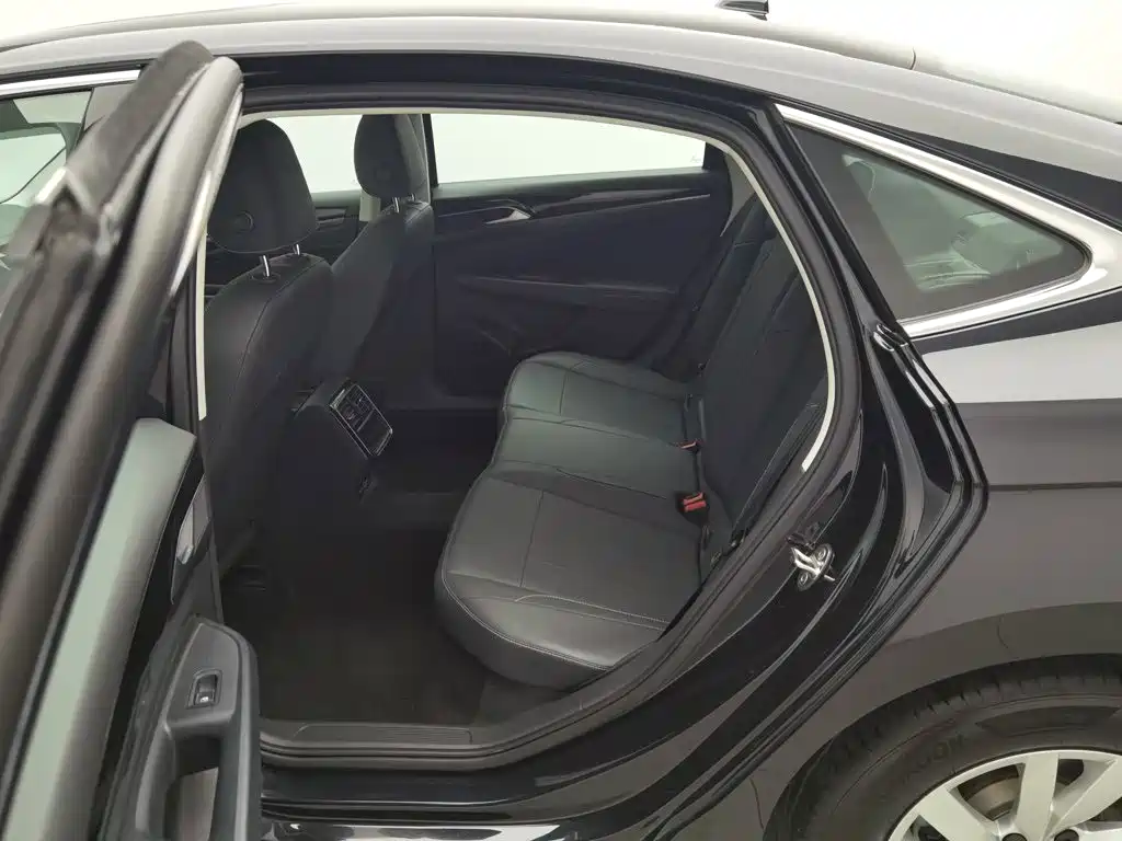 Volkswagen Passat, миниатюра 15