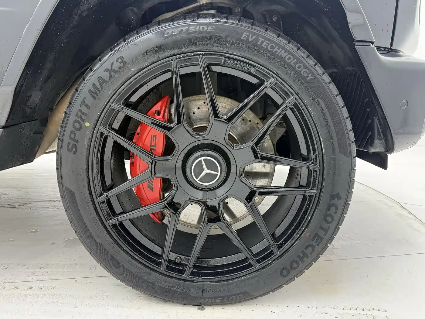 Mercedes-Benz G-Class фото 24