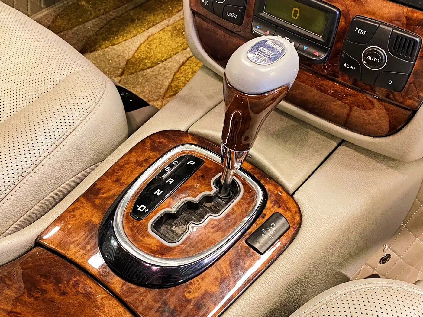 Mercedes-Benz S-Class 2004 S 350 фото 17