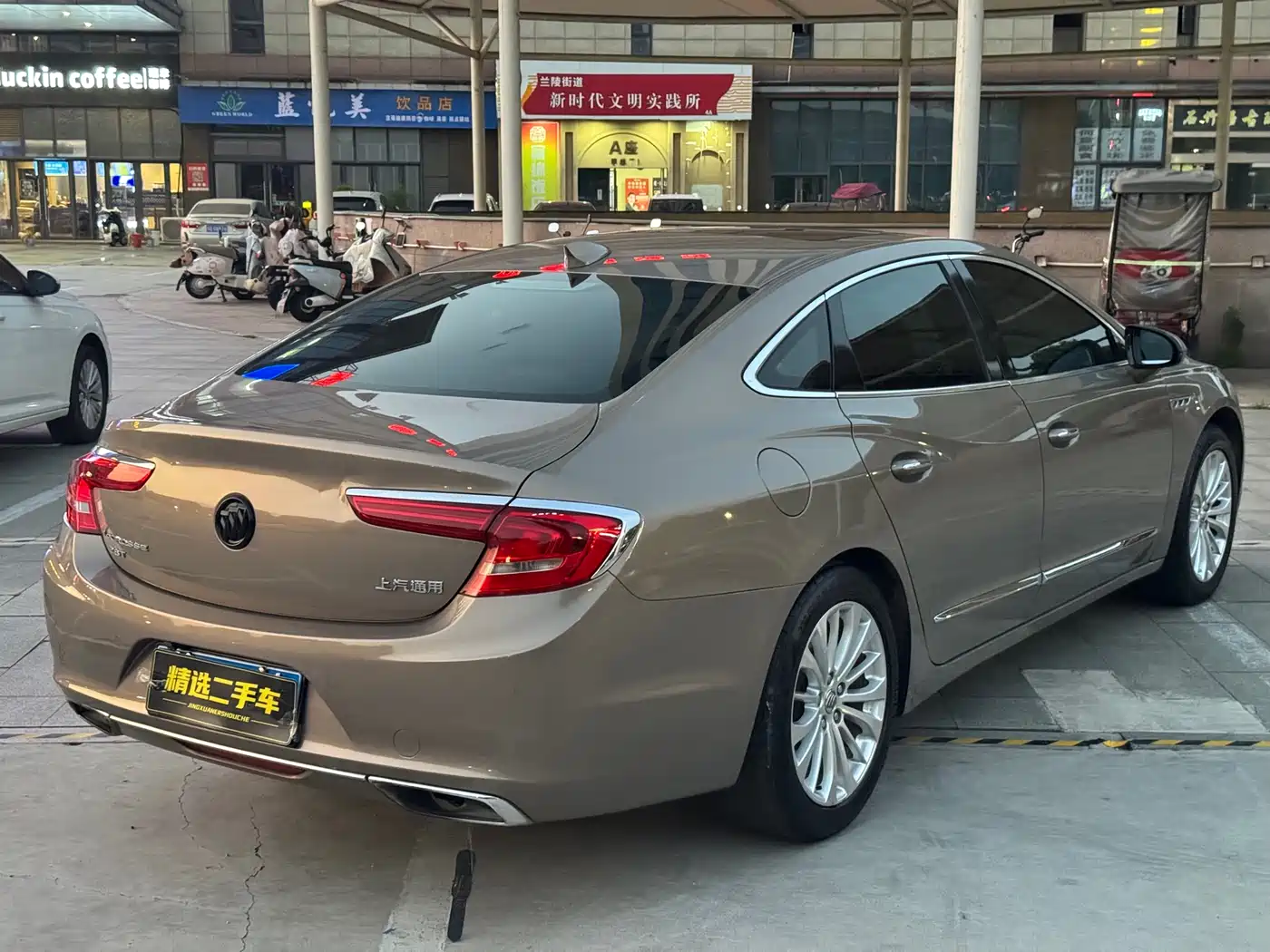 Buick LaCrosse 2016 Model 28T Elite фото 6