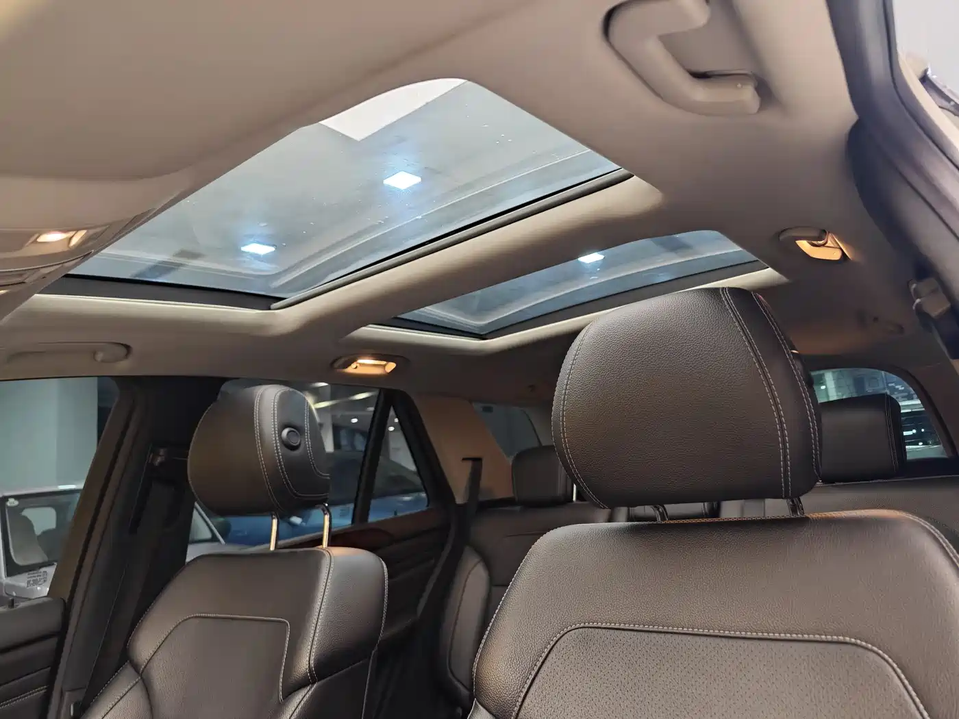 Mercedes-Benz M-Class 2014 ML 400 4MATIC Dynamic фото 12