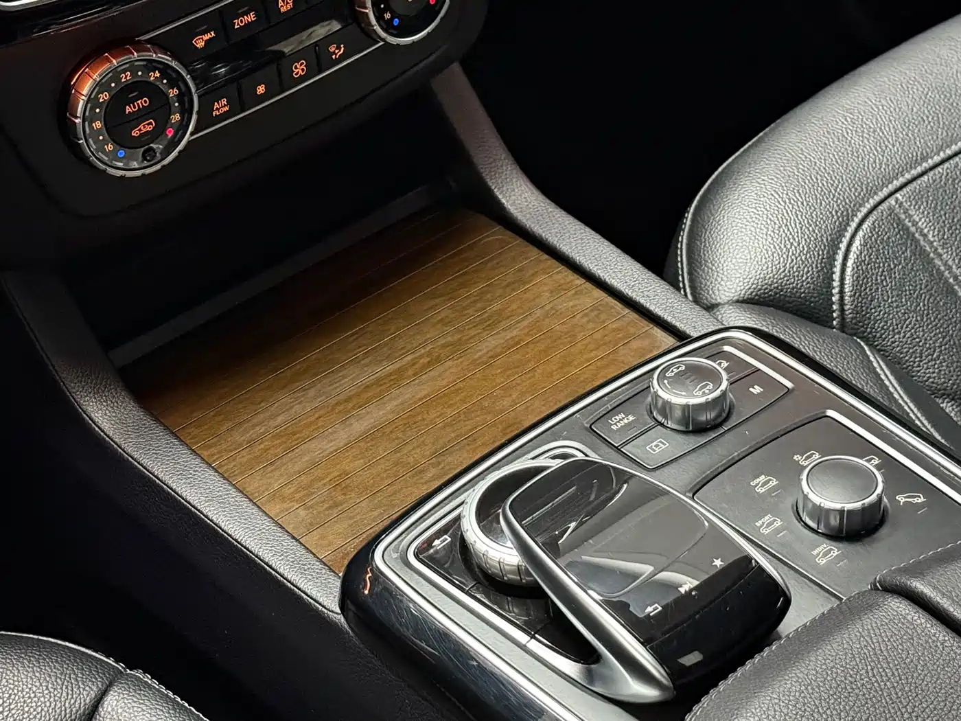 Mercedes-Benz GLS 2018 Facelift GLS 400 4MATIC Sport фото 10