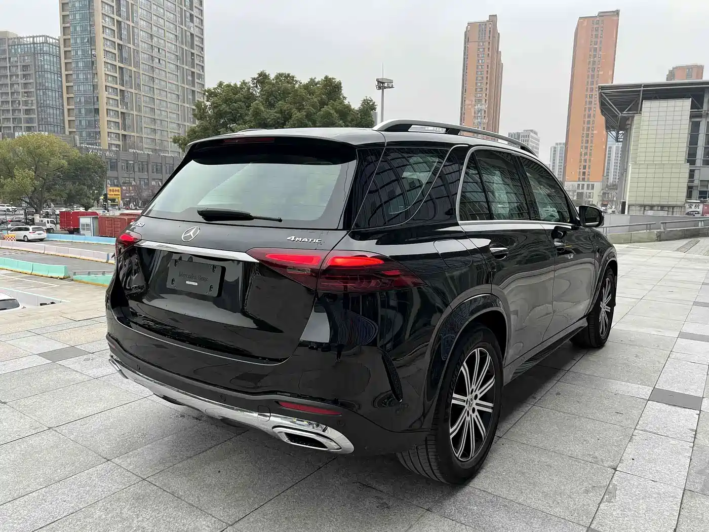 Mercedes-Benz GLE 2025 GLE 350 4MATIC Fashion фото 13