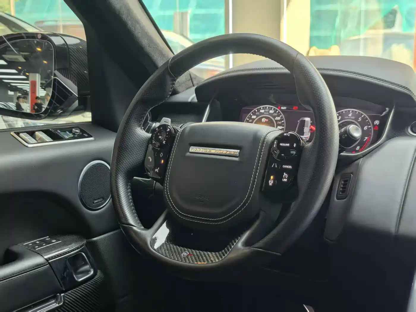 Land Rover Range Rover Sport 2022 5.0 SC V8 SVR фото 11