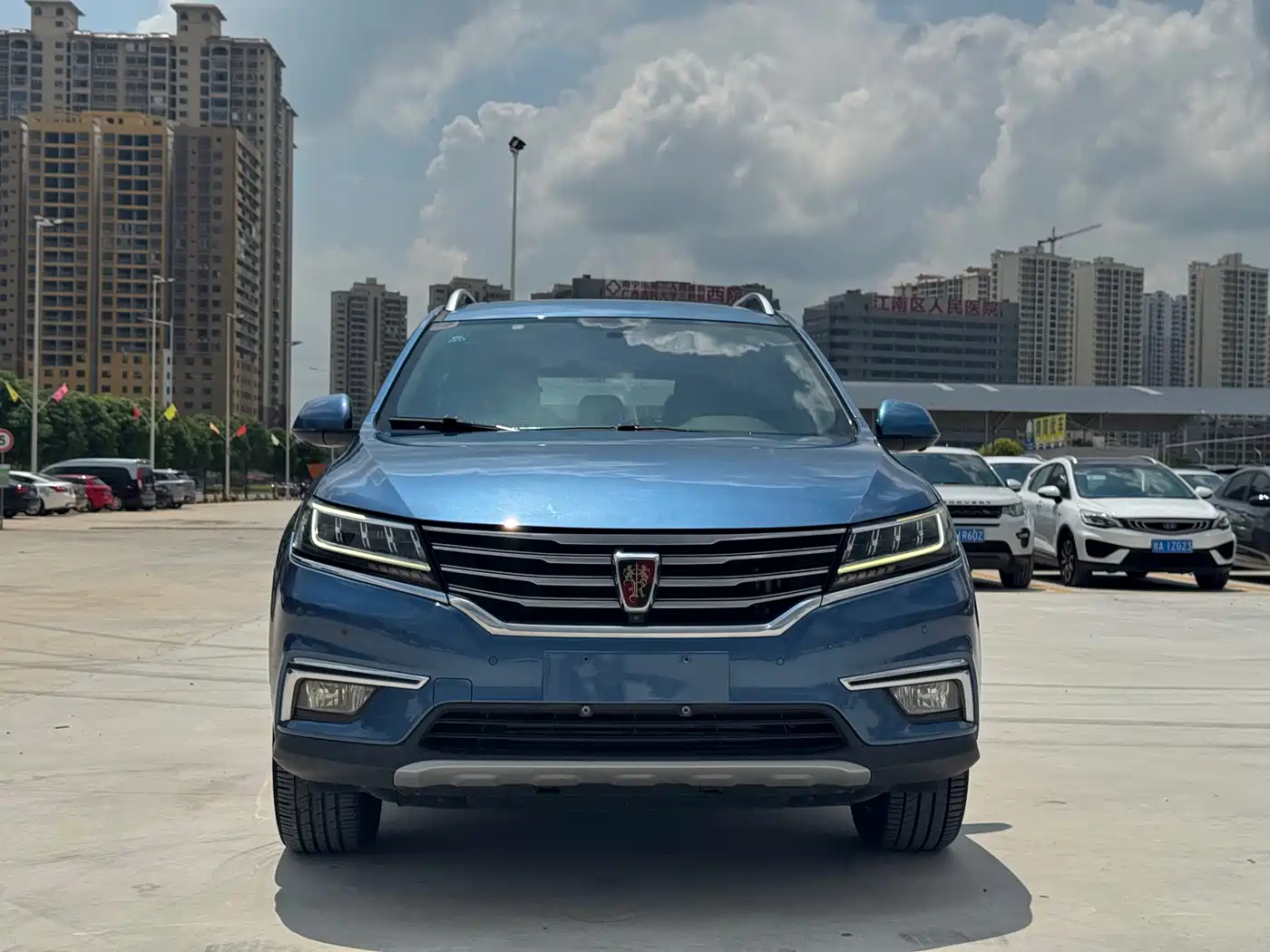 Фото 2 - Roewe RX5