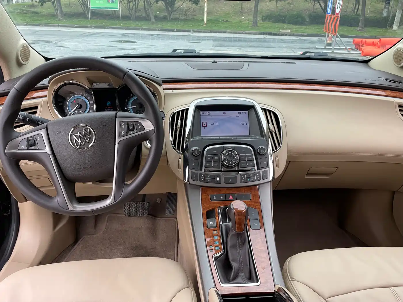 Buick LaCrosse 2011 2.4L SIDI Premium Edition фото 5
