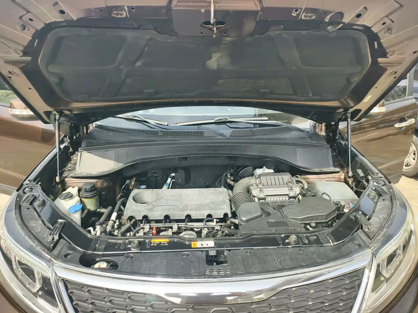 Kia Sorento 2013 2.4L 7-seat Gasoline Comfort Edition фото 14