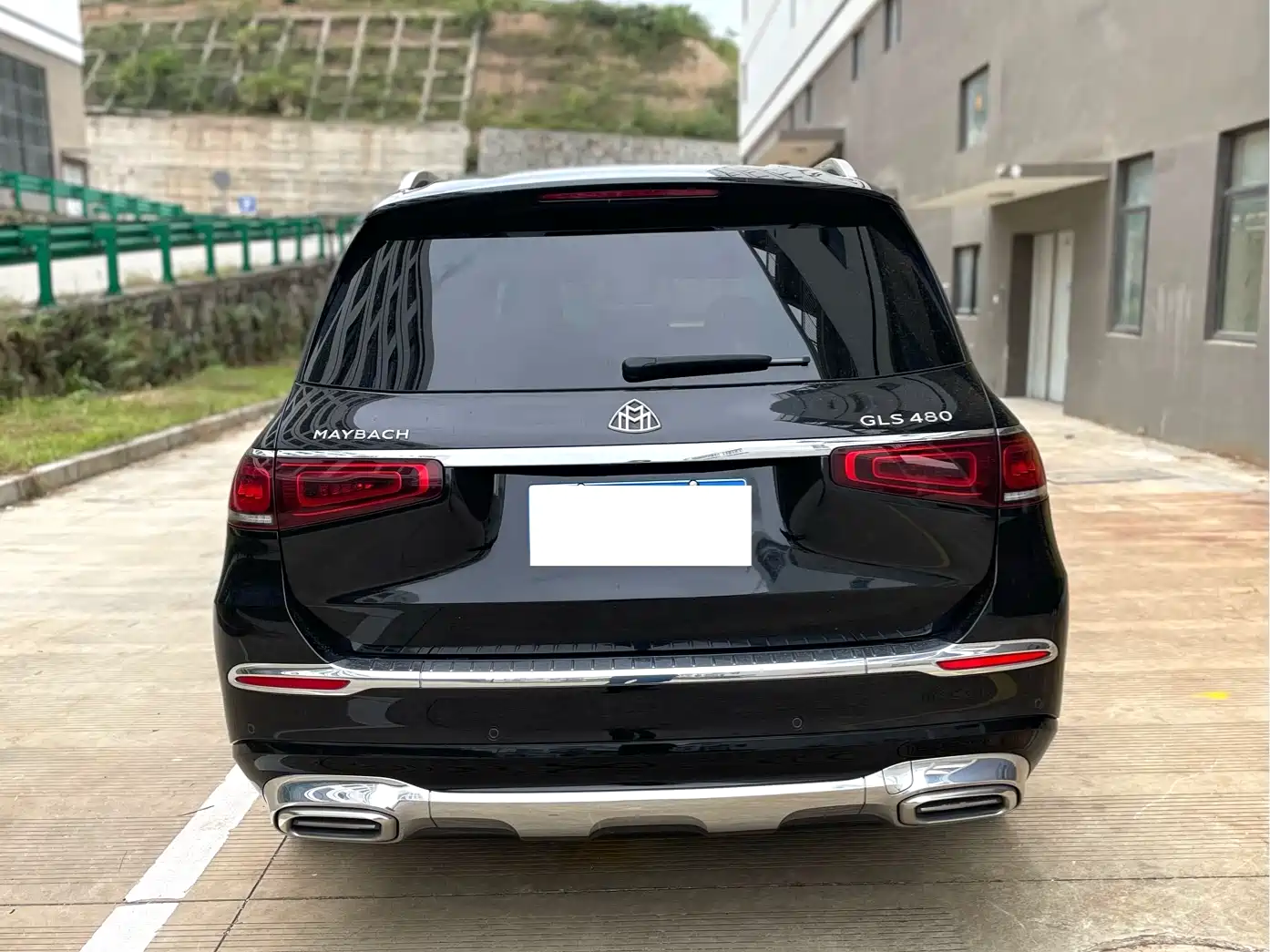 MERCEDES-BENZ MAYBACH GLS