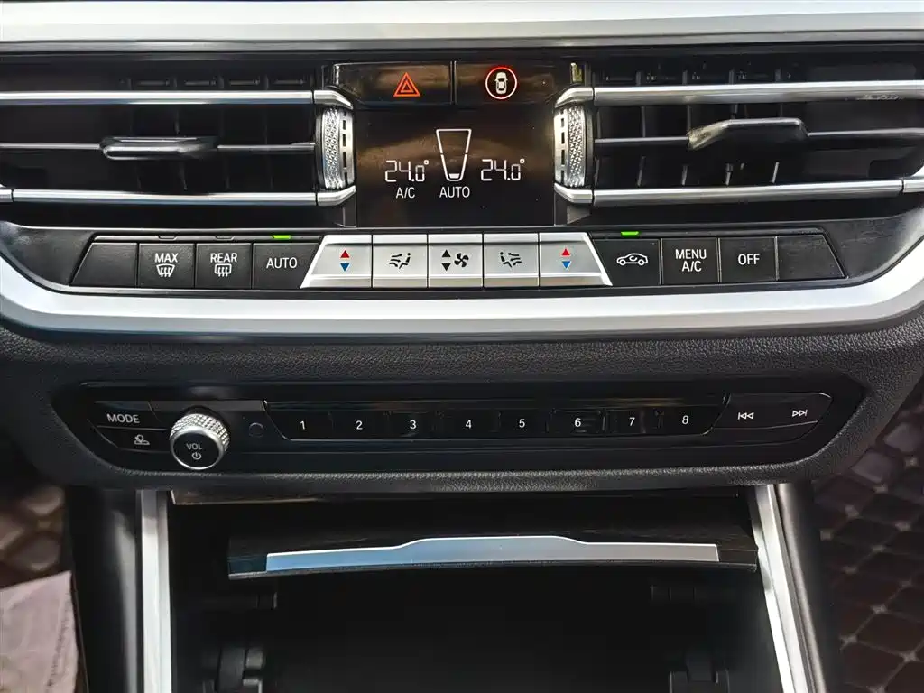 BMW 3 Series 2021 Facelift 325Li M Sport Package фото 22