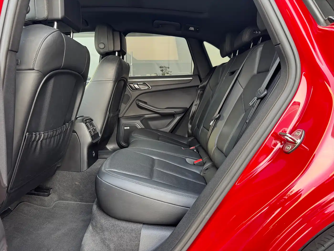 Porsche Macan 2022 Macan 2.0T фото 11