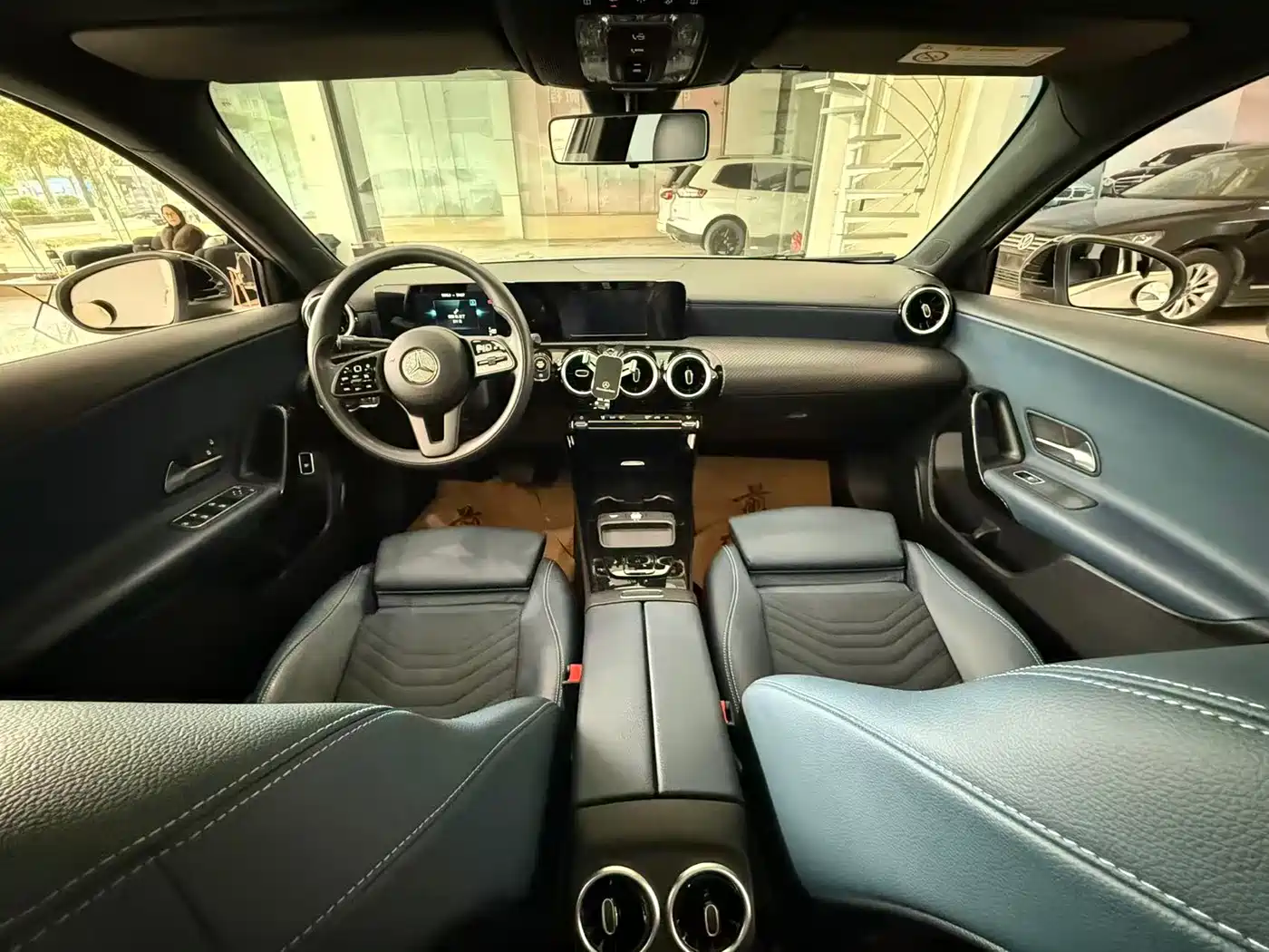 Mercedes-Benz A-Class 2020 Facelift A 180 L Sport Sedan фото 11