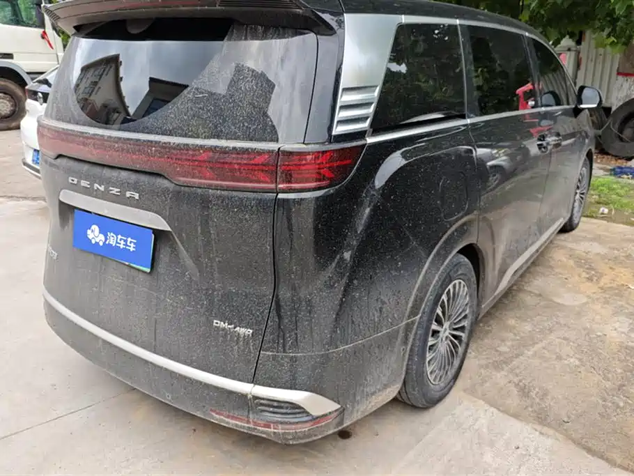 Denza D9 2022 DM-i 970 AWD Flagship фото 3