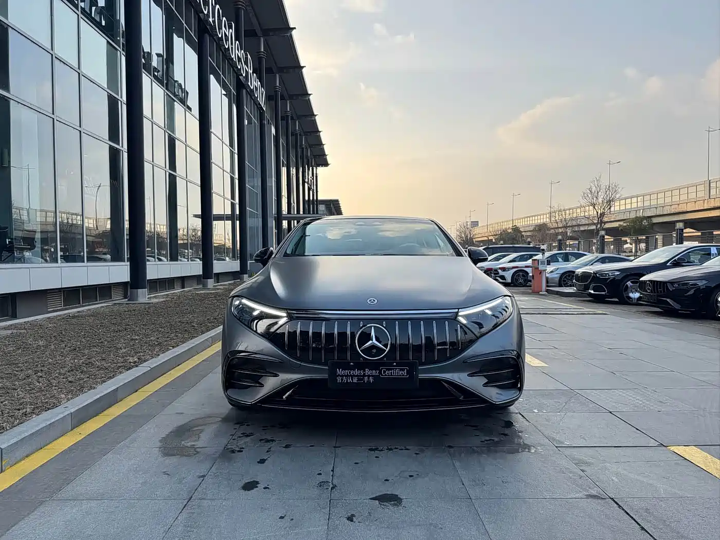 MERCEDES-BENZ EQS AMG