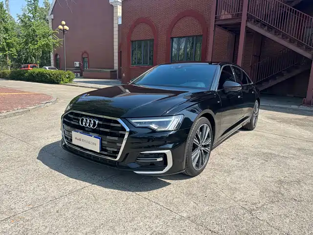Audi A6L 2023 45 TFSI quattro Premium Dynamic