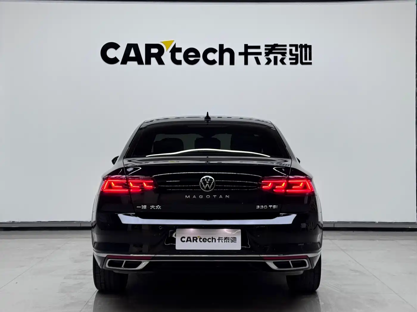 Volkswagen Magotan 2023 Model 2 Million Commemorative Edition 330TSI DSG Luxury фото 10